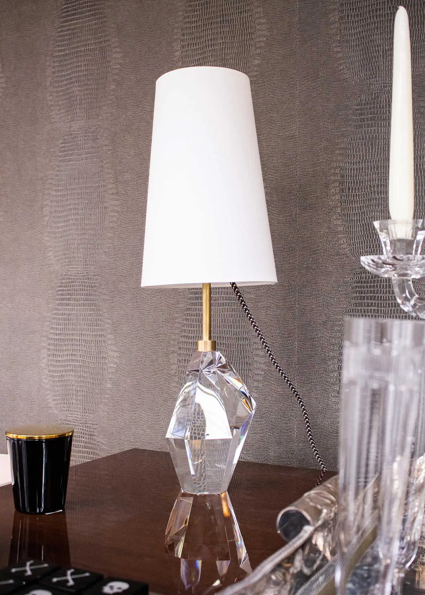 Halcyon-Accent-Table-Lamp-in-Crystal-with-Linen-Shade-2