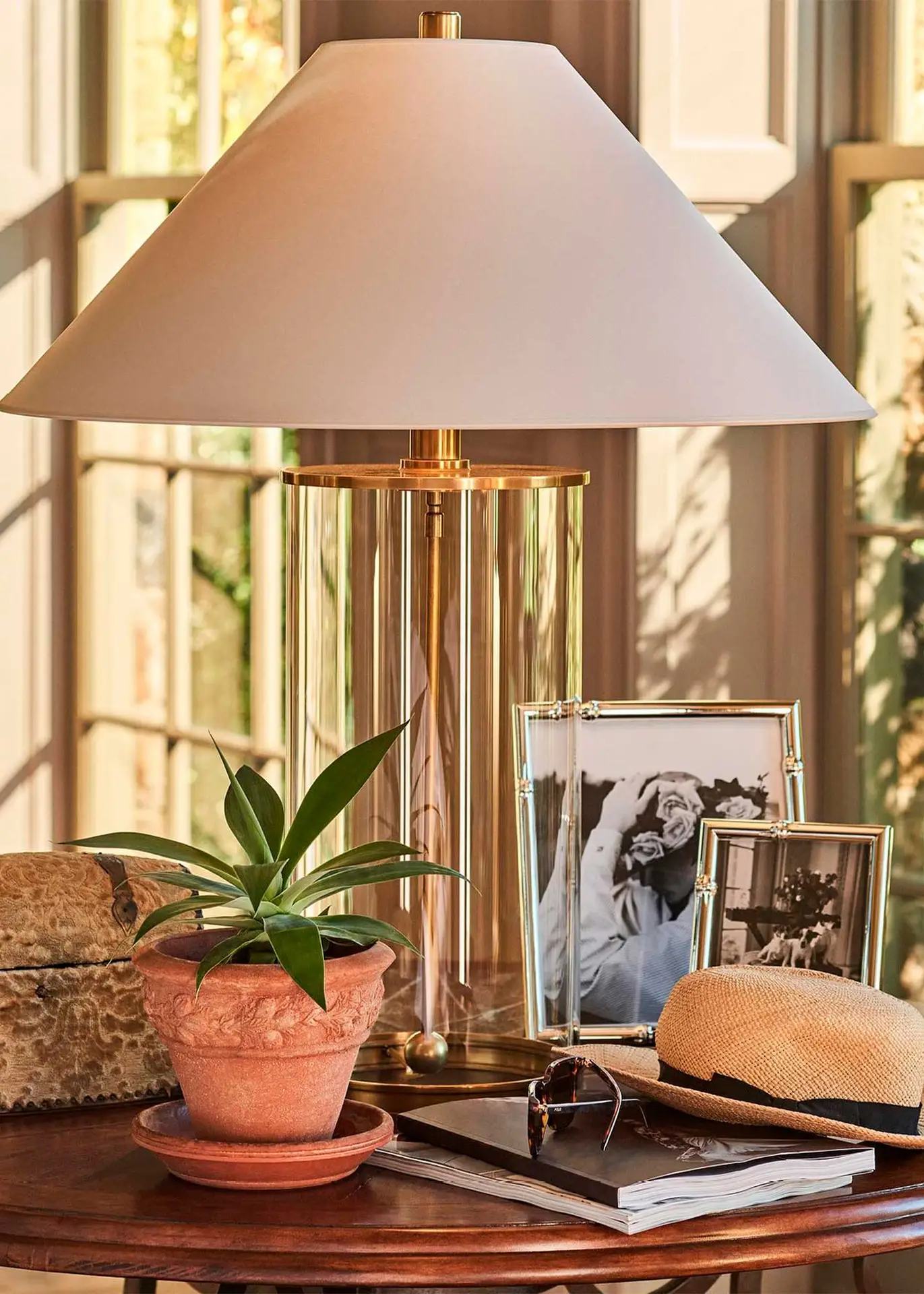 Modern-Table-Lamp-2